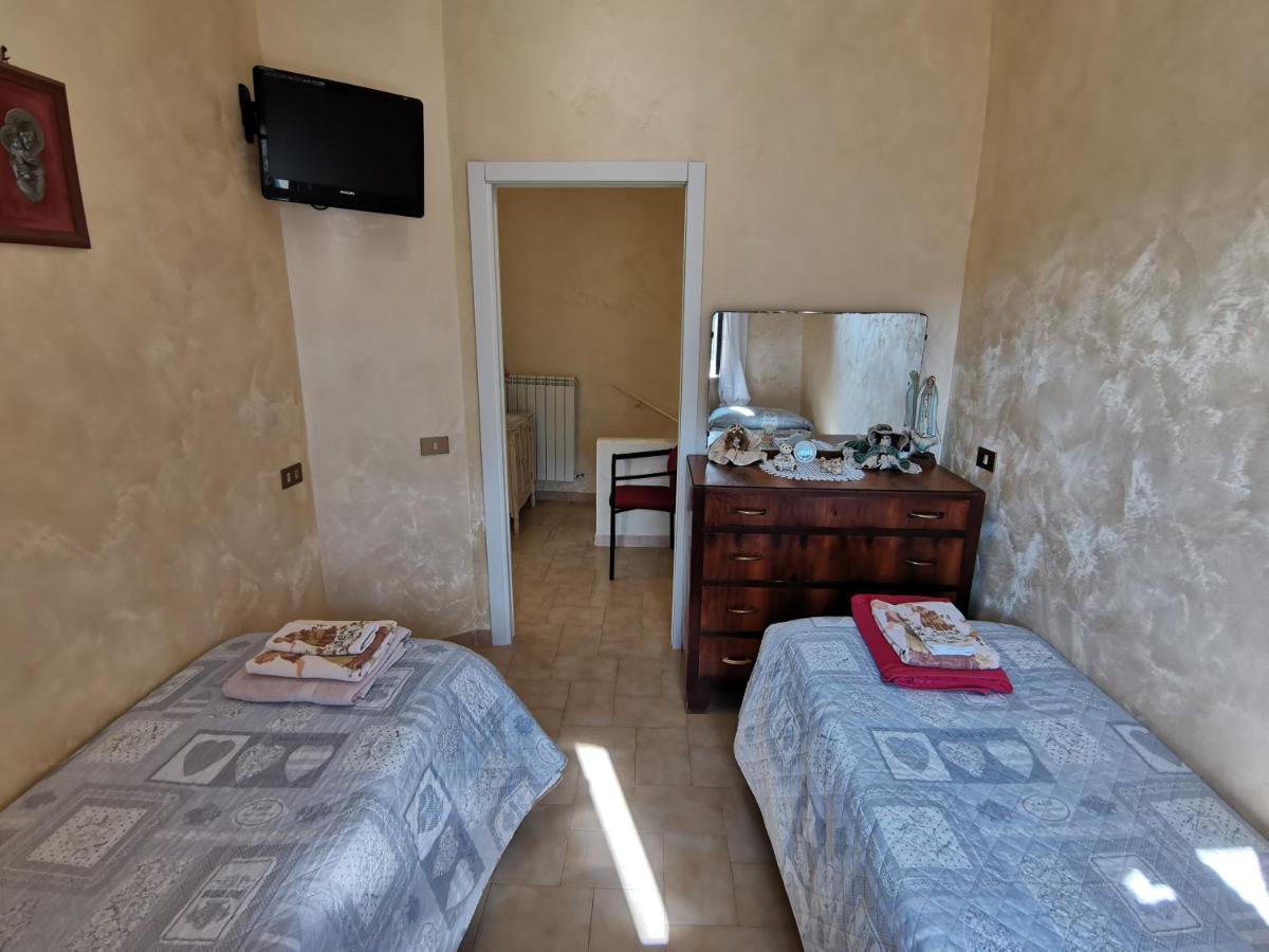 Willa Il Torrione Poggio Bustone Zewnętrze zdjęcie